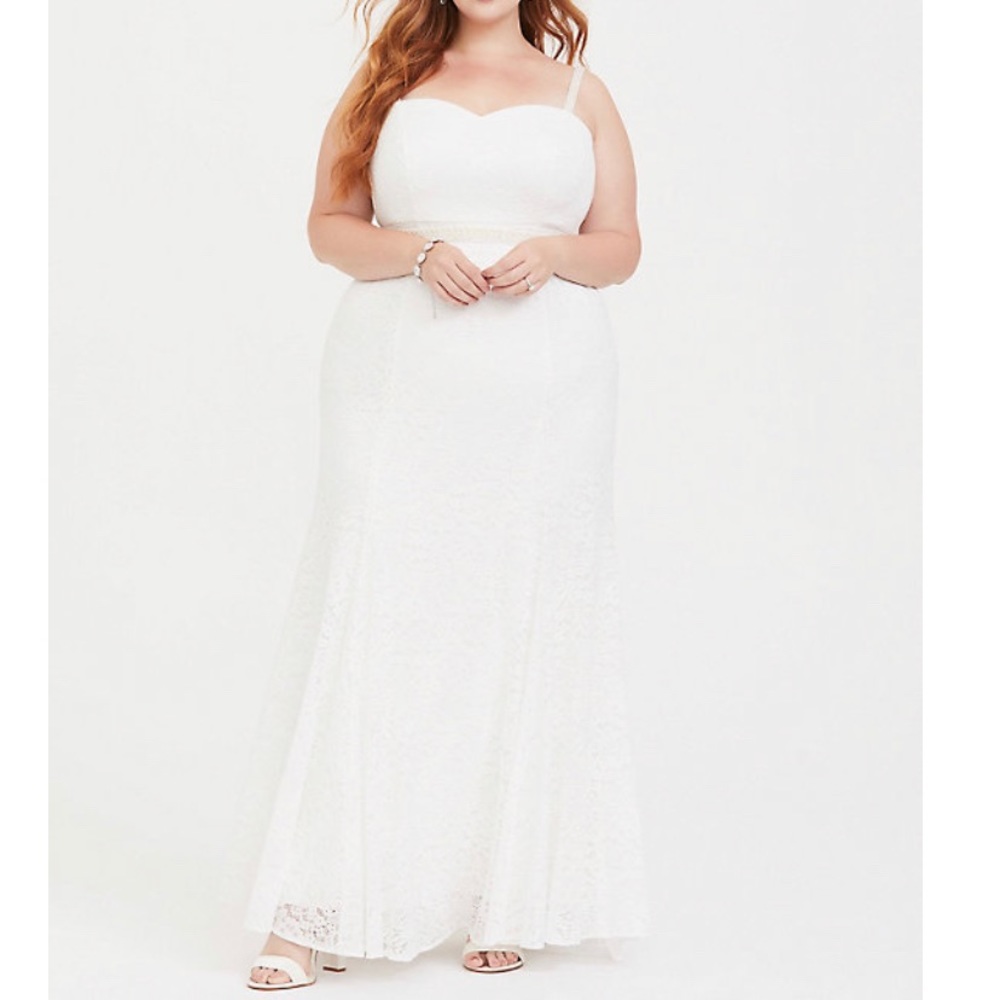 Torrid Ivory Lace Wedding Gown
